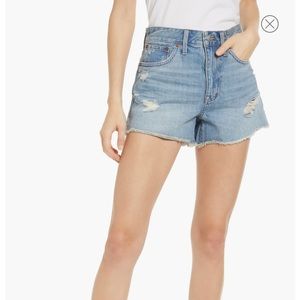 Madewell relaxed distressed denim short Sz 29